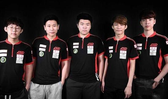 尤文旧将追踪：达尼洛捧双冠，比达尔身价仅25万欧元，若热剑指金靴