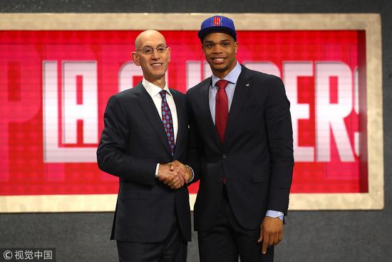 英超首次密集开赛，曼城力争19连胜，热刺迎战4连败“克星”纽卡斯尔